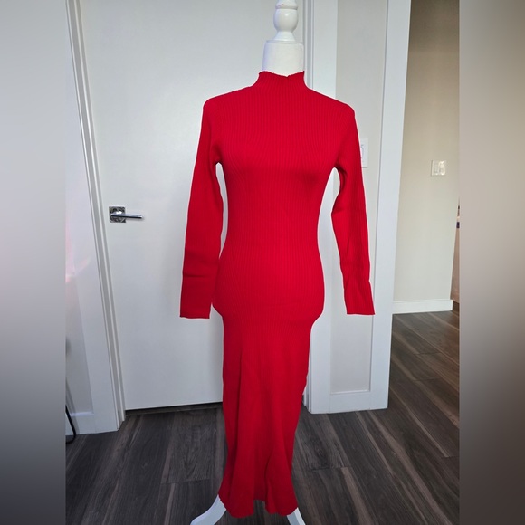 Zara Red Open Back Maxi Sweater Dress - Picture 2 of 11